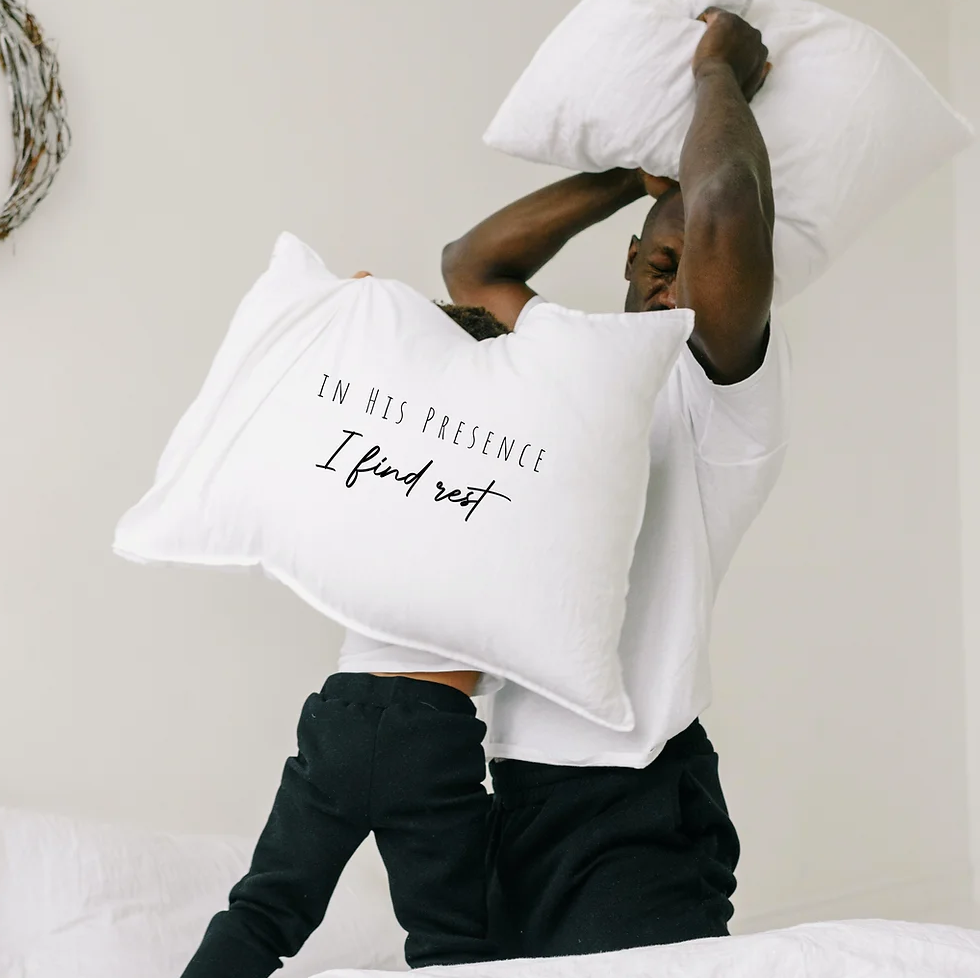 In His Presence I Find Rest Pillowcase
