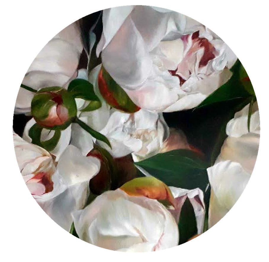 Natural Peonies Round Rug
