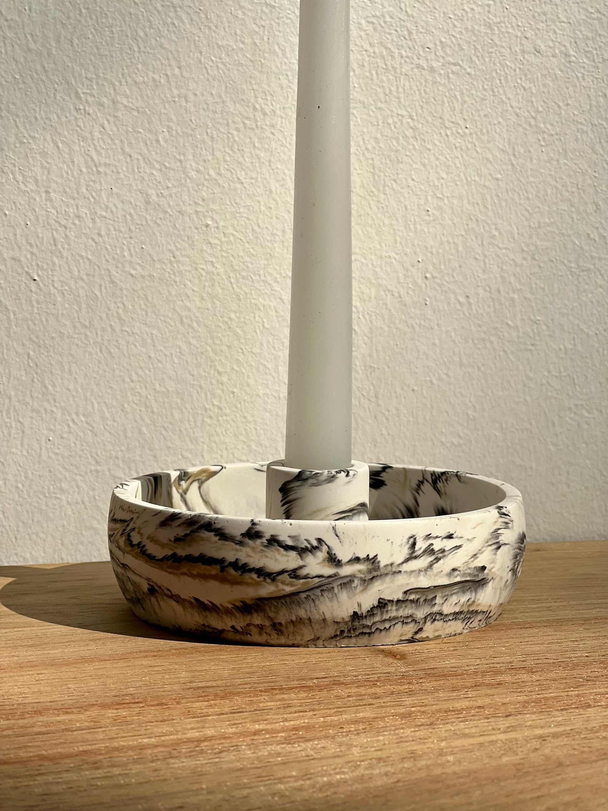 Large Candle Holder (Black and Beige)