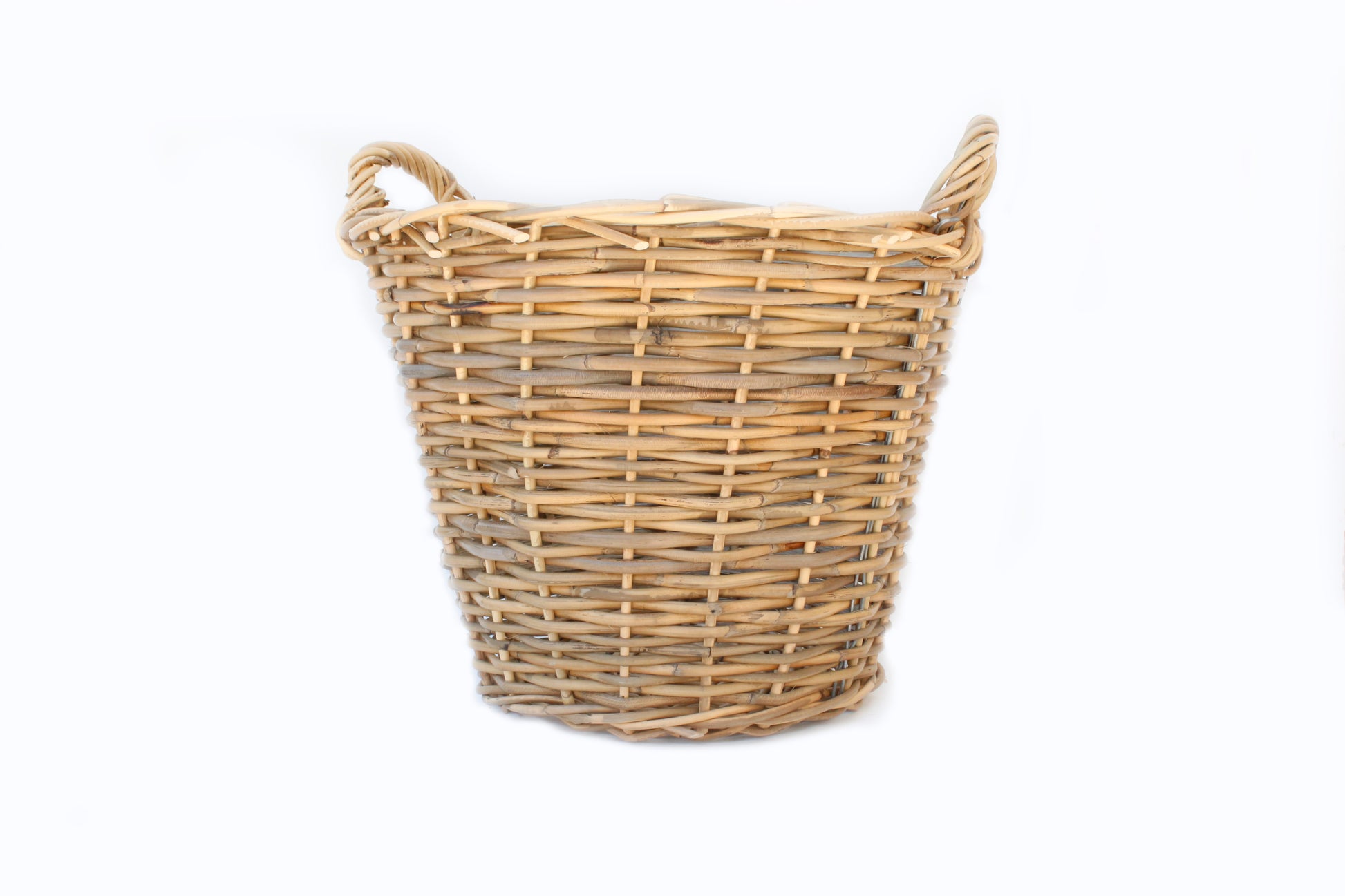 Traditional Boessel Rattan Basket - Large