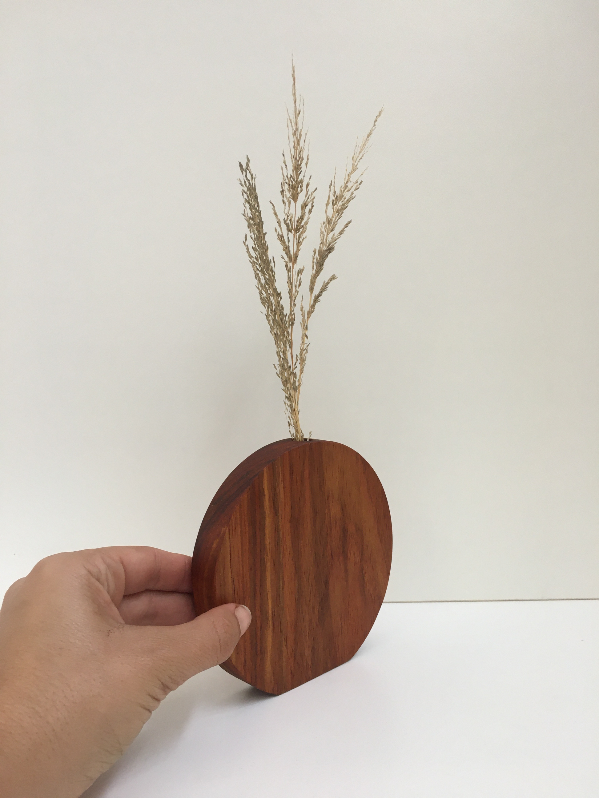 Kiaat Moon Bud Vase (Small)