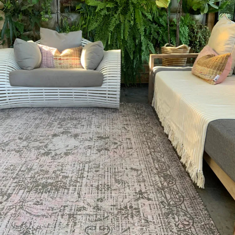 Antique Smitten Rug