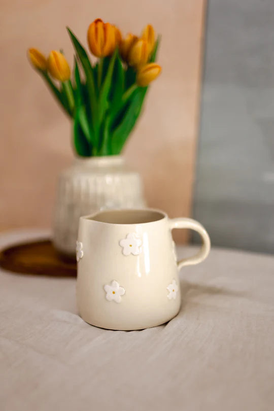 Daisy Jug