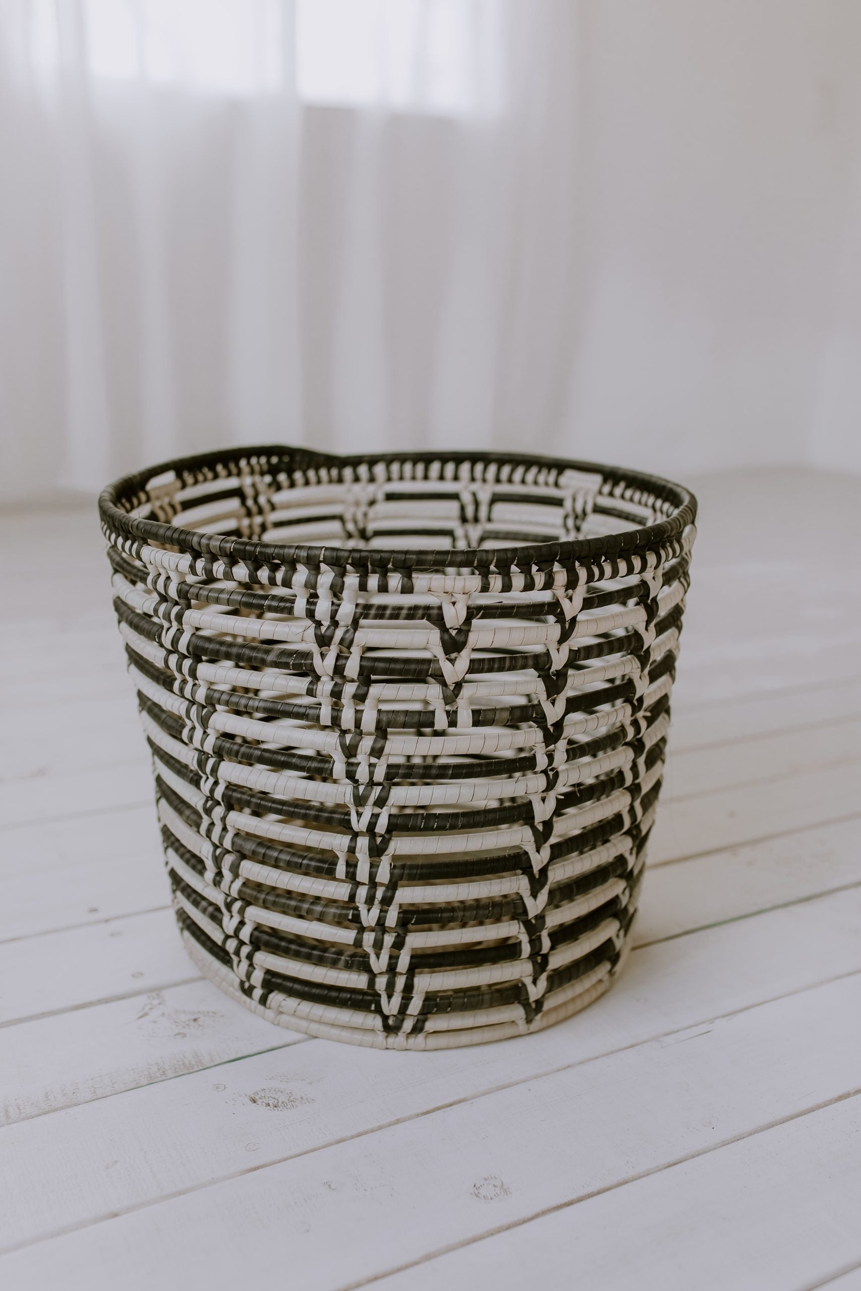 Willow Basket (M)