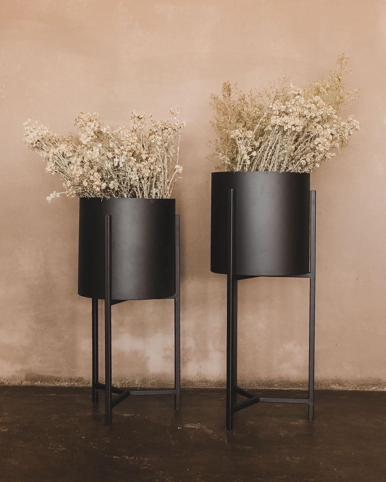Removable Cylinder Steel Planter