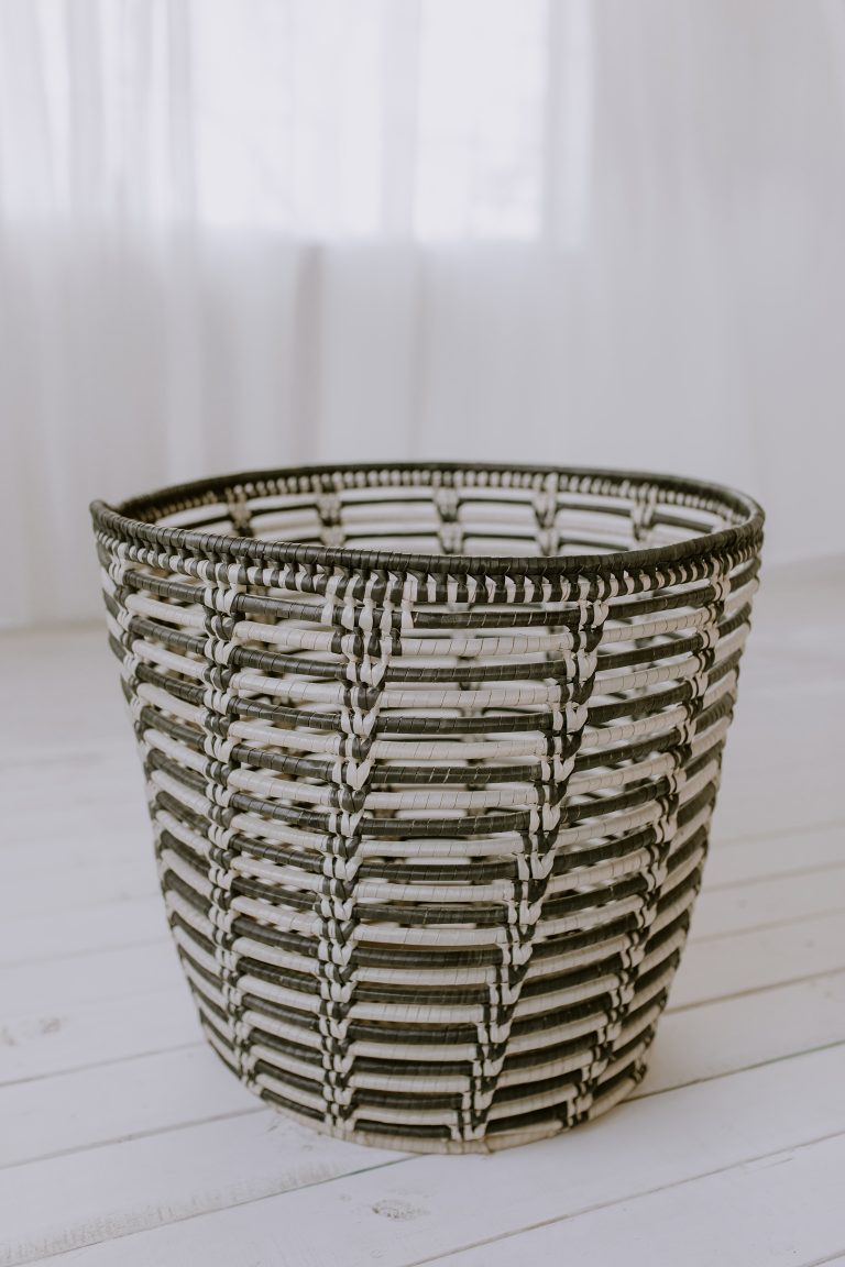 Willow Basket (L)