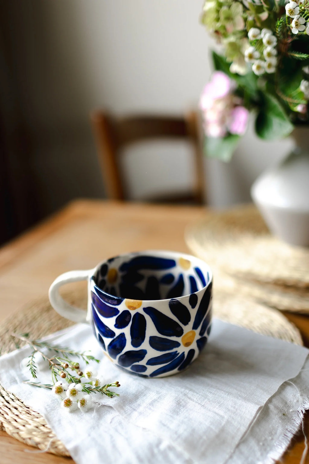 Blue Daisy Mug